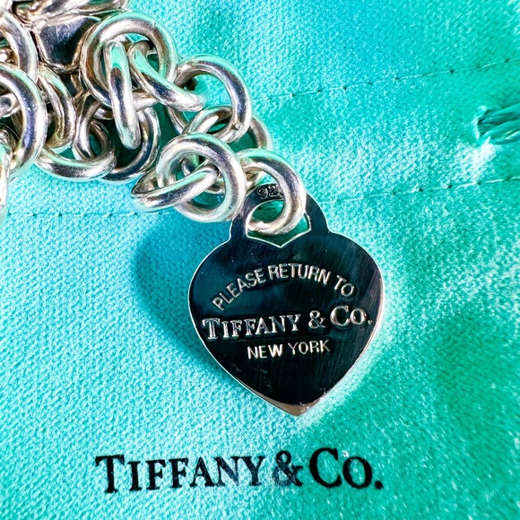 Tiffany and Co Bracelet - Picture 2 of 10